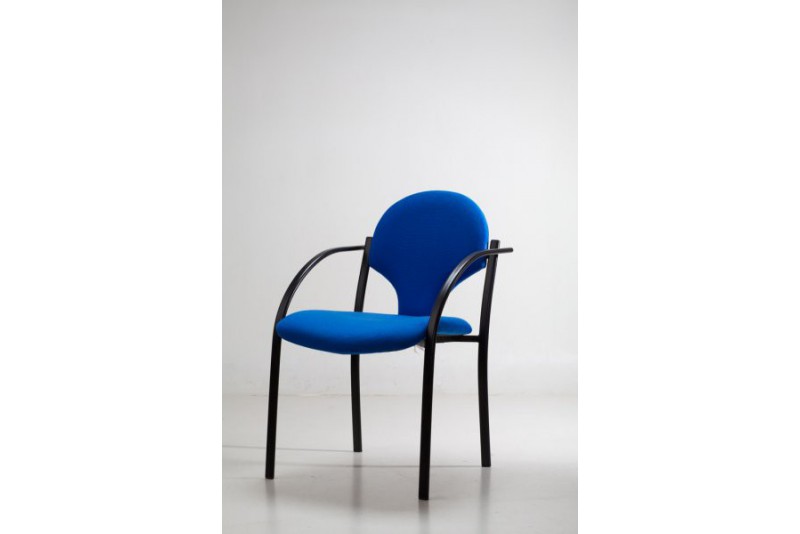 Cadeira Conferência azul com braços